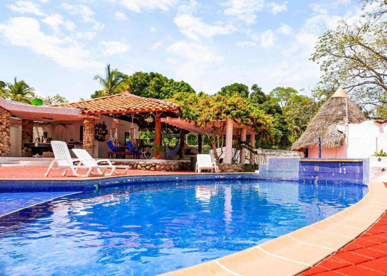 Cottage house Nueva Gorgona Exterior photo