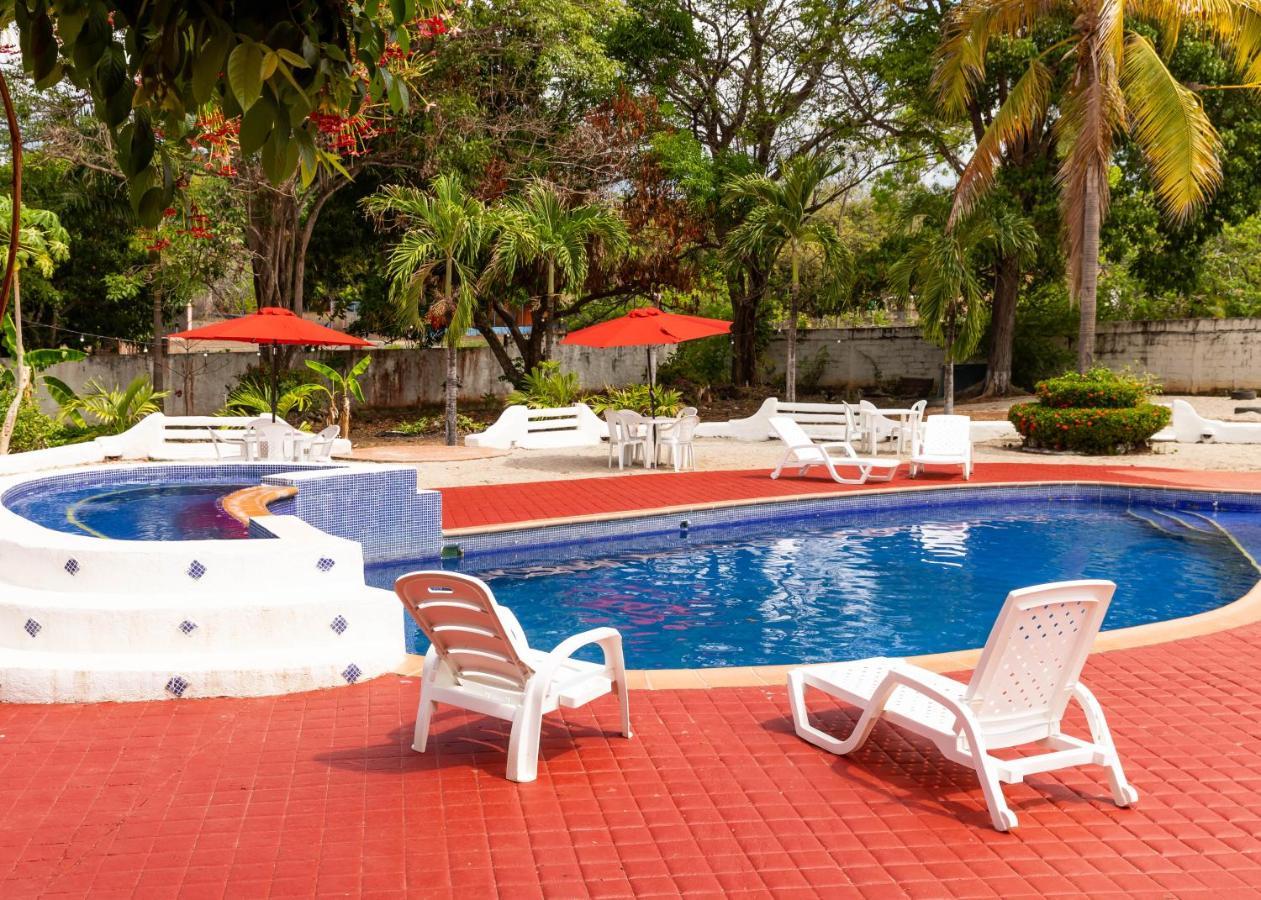 Cottage house Nueva Gorgona Exterior photo