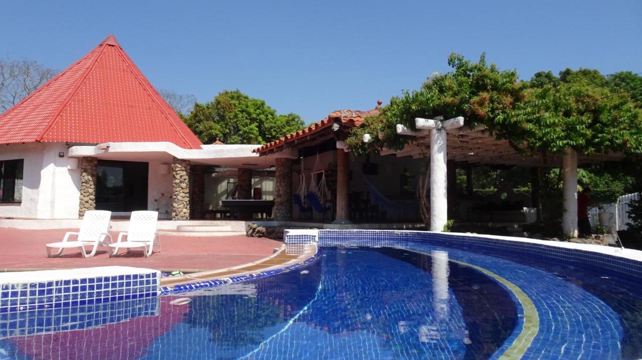 Cottage house Nueva Gorgona Exterior photo